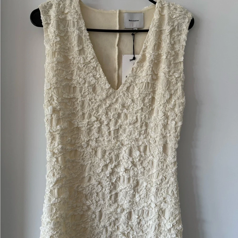 NWT Reformation Cream Dress - Picture 2 of 5